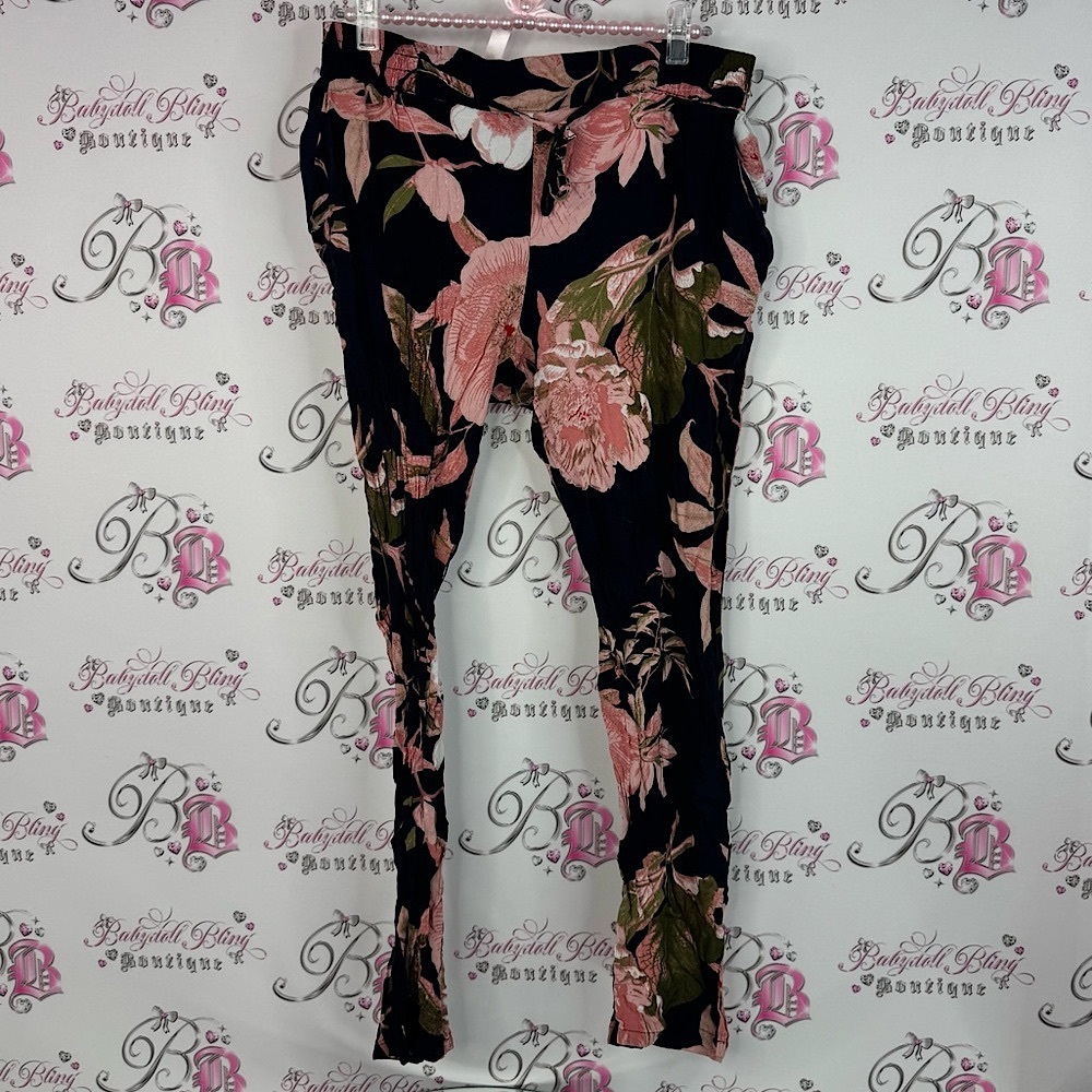 Vero Moda pants floral flowers comfy flowy Floral Pants